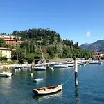 Lakeshore House *