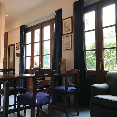 דירה Lakeshore House בלאג'יו