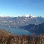 Apartament Lakeshore House