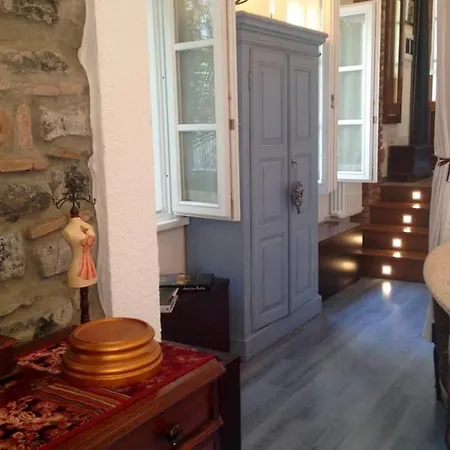 Lakeshore House * Bellagio