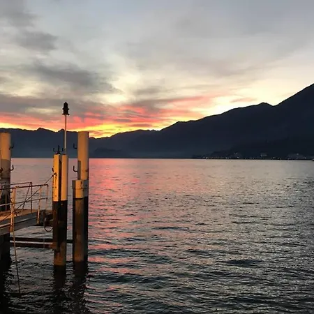 Lakeshore House Apartman *